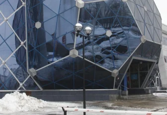 Мозаика и Санта-Барбара: ходим по спортивному кластеру Западного жилмассива