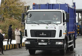 Если вы пропустили: мусоровозы-новички, 150-летние рояли и жуткий дементор