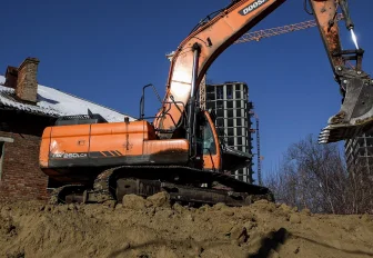Мэр Кудрявцев: больше сотни семей расселят по проекту КРТ на Игарской