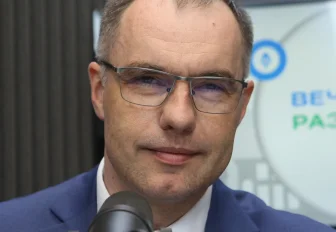 Как убирают снег в Новосибирске — слушайте на Горволне