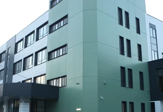 Мэр Кудрявцев осмотрел новый корпус экономического лицея на Крылова