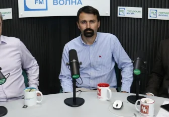 Вечерний разговор: сетевой тариф, муниципальный контракт и новые автобусы