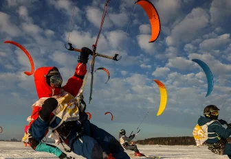 Афиша выходных: фестиваль науки, конкурс красоты и паруса на льду