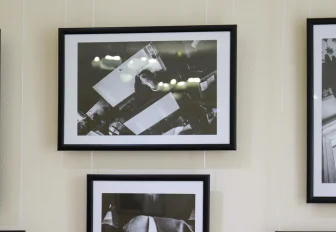 Фотошедевры любителей и мастеров с билбордов показали в музее