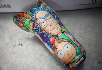 Ставят на ноги: фоторепортаж с производства протезов в Новосибирске