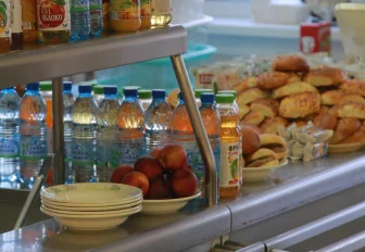 Норматив бесплатного школьного питания вырастет на 5% с 1 января