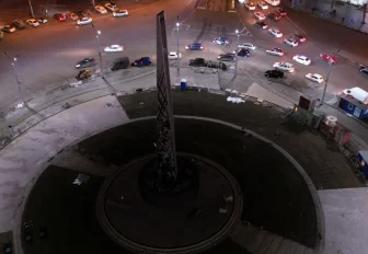 С открытия стелы на площади Калинина организуют прямую трансляцию