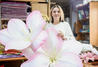 Искусство ростовой флористики: как сибирячка покорила мир цветами