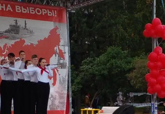 Гибель шахматного клуба обсудили на Дне правды в Первомайском сквере