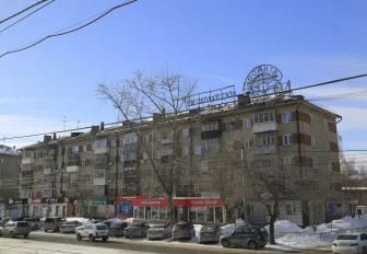 В Новосибирске хотят восстановить самую большую неоновую вывеску