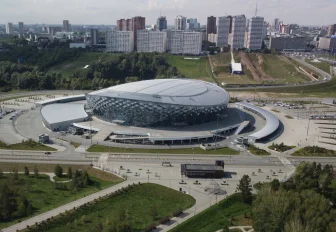 На ремонт крыши новой ледовой арены заложили почти 4 миллиона