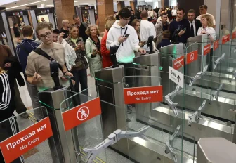 Оплату проезда по биометрии внедрят на всех станциях новосибирского метро