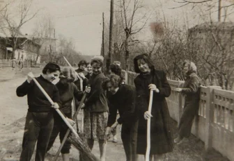 Субботник — не развлечение: новая жизнь советской традиции