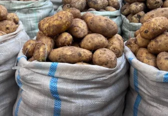 Коммерсанта задержали при попытке самовольно забрать изъятую картошку