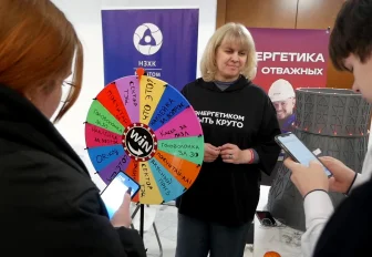 Самые дефицитные профессии озвучили на ярмарке вакансий в Новосибирске