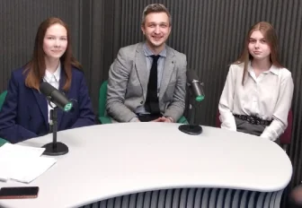 Классный час: протез для собаки и мусор в смартфоне