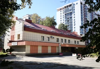 Под строительство высотки хотят снести офисное здание в центре Новосибирска