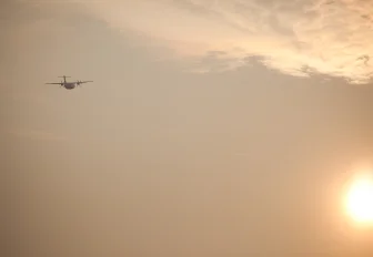 4 самолёта внезапно приземлились в Новосибирске из-за непогоды в Кузбассе