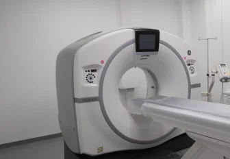 «Тяжёлое» оборудование закупили для двух ГЧП-поликлиник в Новосибирске