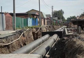 Ремонт проблемной теплотрассы затянулся на Кропоткина — с чем это связано