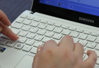 Интернет-звезда: пожилых пользователей приглашают участвовать в конкурсе