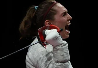 Радости нет предела: мэр Локоть о победе Софии Поздняковой на Олимпиаде