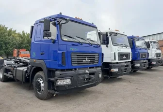 Пять новых машин закупили для перевозки отходов в Новосибирске