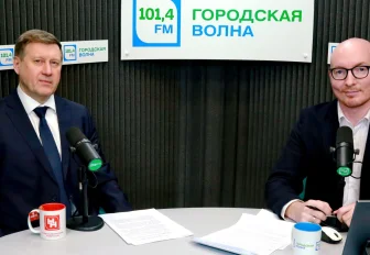 Мэр отвечает: новые школы, ремонт дорог и помощь семьям мобилизованных