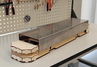 Робота для тесных складов придумали новосибирские изобретатели