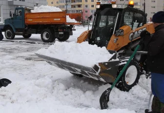 Где будут убирать снег 23 марта в Новосибирске — список улиц