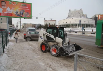 50 тракторов для уборки тротуаров планируют закупить для Новосибирска