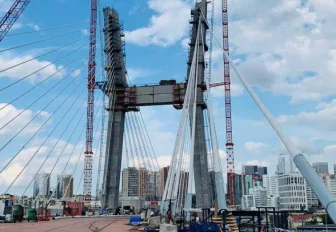 В Новосибирске смонтировали все ванты в русловом пролёте четвёртого моста