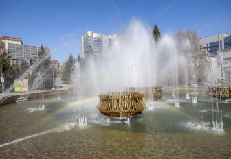 Светомузыкальное шоу снова покажет фонтан у «Глобуса» в Новосибирске