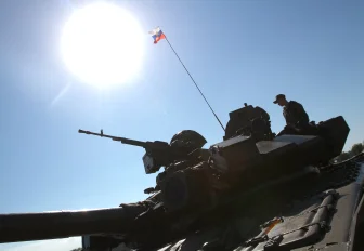 Подписать контракт на военную службу с особой выгодой зовут новосибирцев