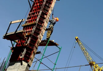 Восьмиэтажку с культурно-досуговым центром построят на Выборной по КРТ