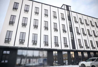 Первое здание с двухуровневыми апартаментами построили в Новосибирске