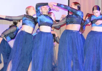 200 новосибирцев встретились на фестивале «Мост дружбы» в центре Чехова