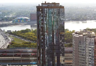 18-летний БЦ-долгострой в центре Новосибирска ввели в эксплуатацию