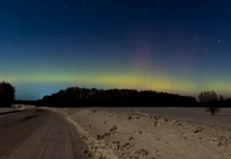 Астрофотограф снял таймлапс северного сияния в Новосибирской области