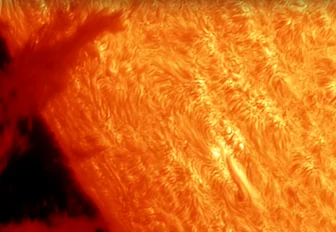 Солнечный ветер и выброс плазмы снял на видео новосибирский астрофотограф