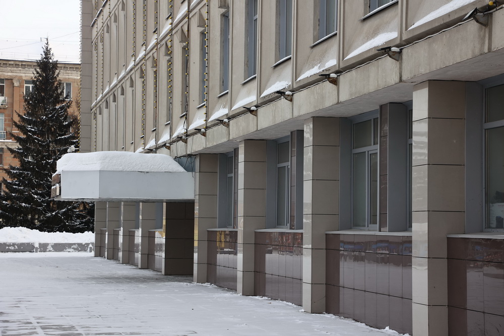 Здание администрации Дзержинского района