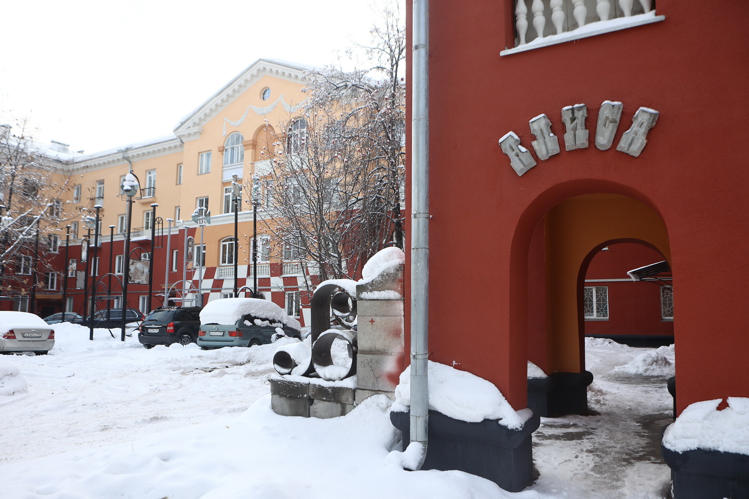 Дом в 1-м Краснодонском переулке, 9