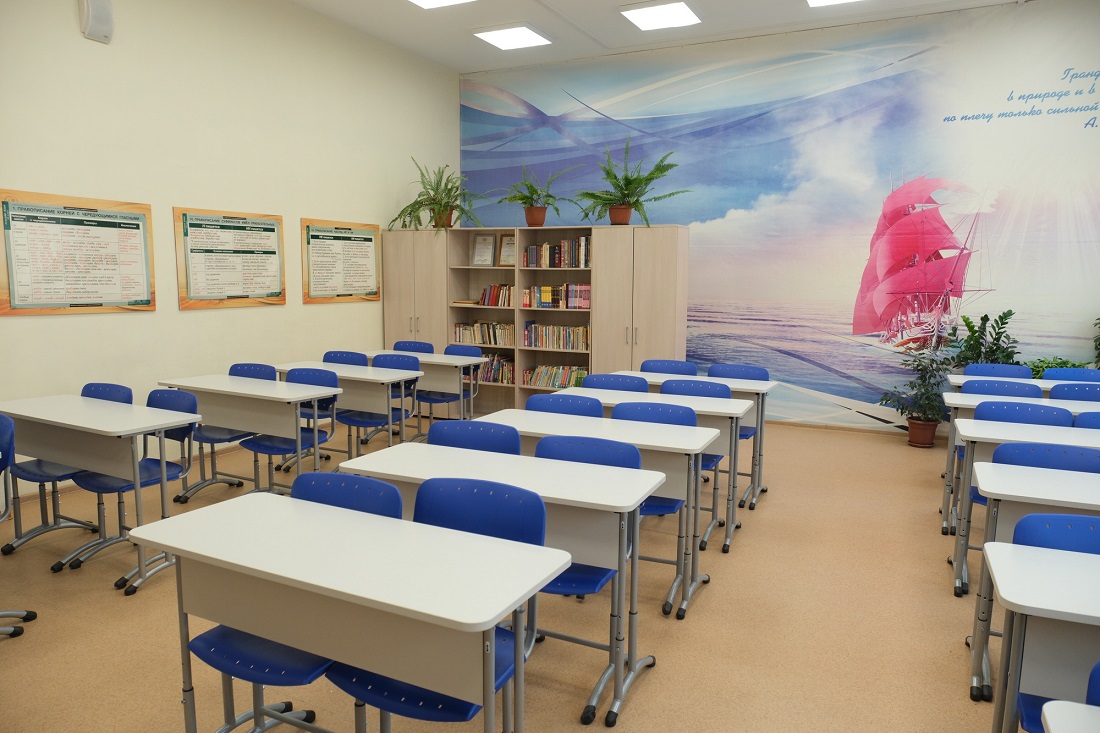 В лицее №12 на улице Серебренниковской