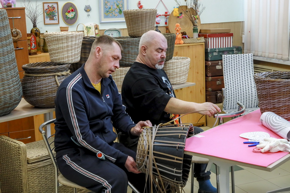 Кирилл Агарков — слева