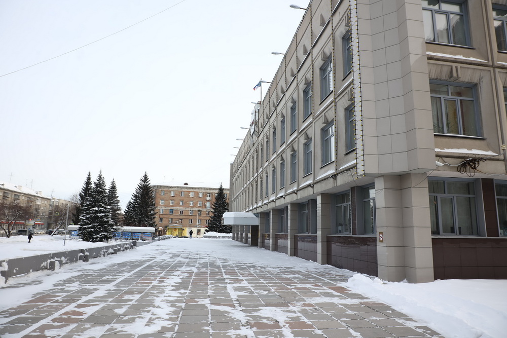 Здание администрации Дзержинского района