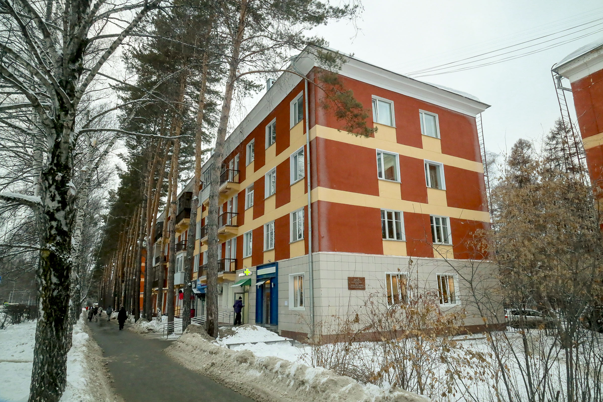 Дом на Морском проспекте, 44