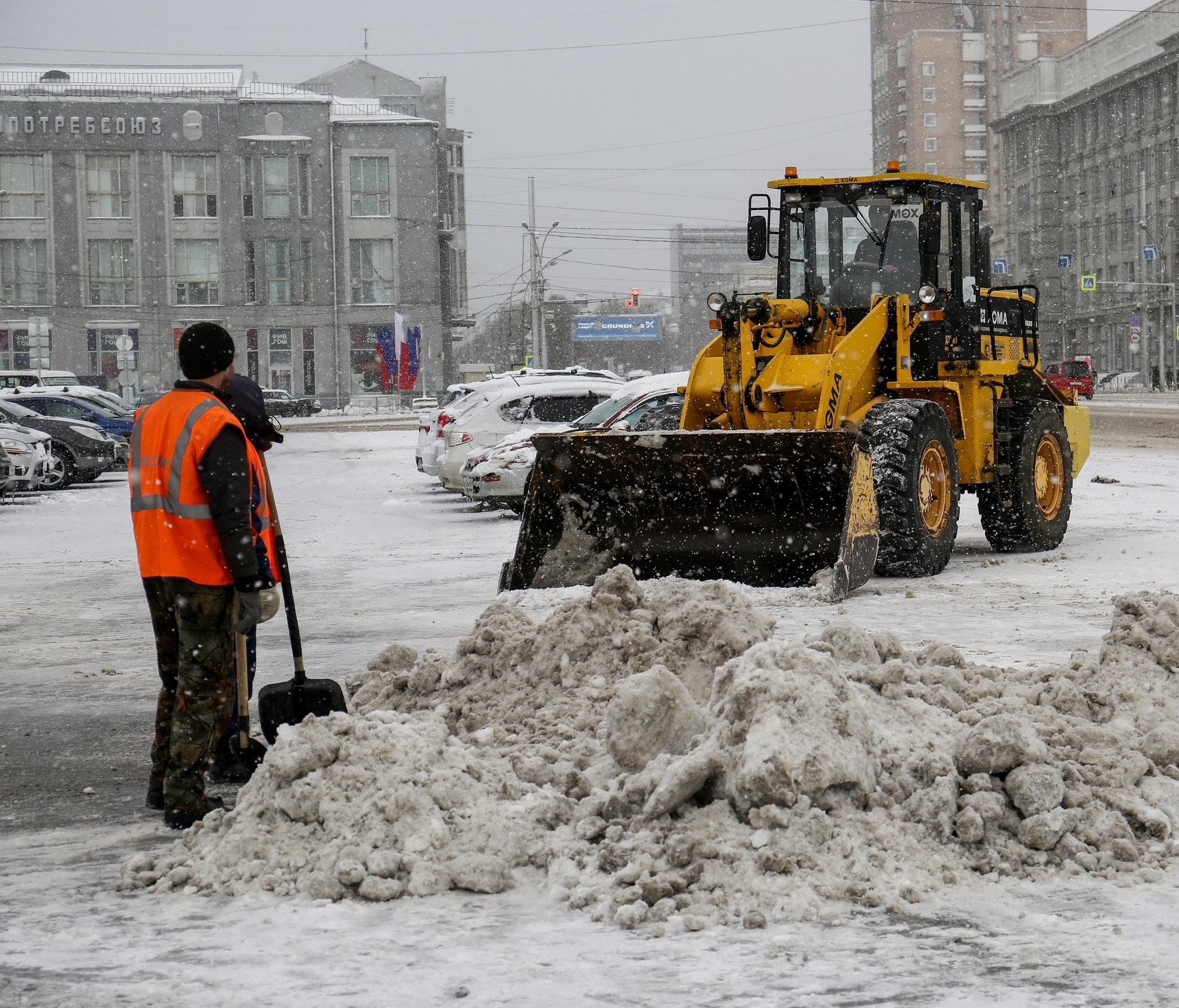 Где будут убирать снег 26 января в Новосибирске — список улиц