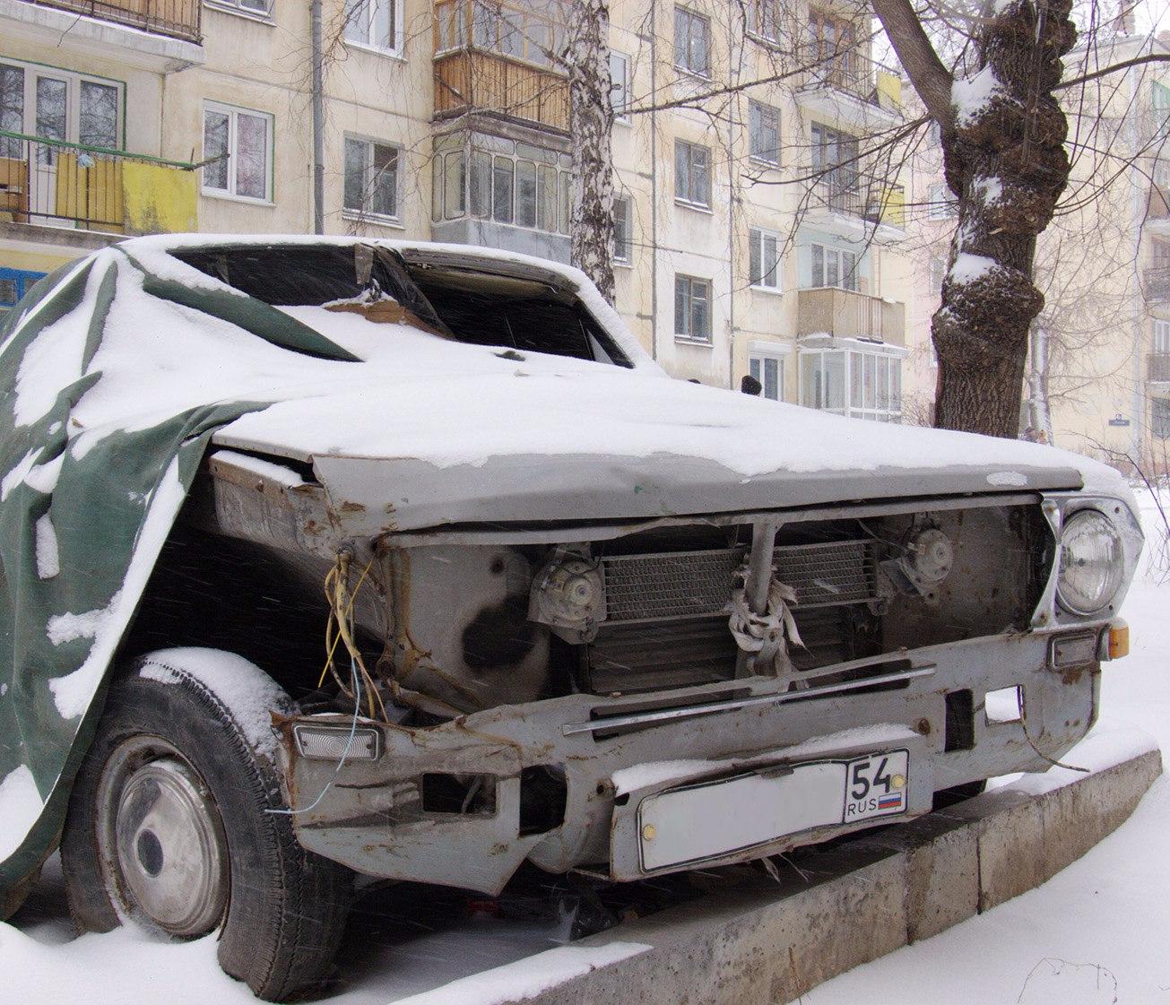 Мэрия Новосибирска намерена очистить дворы от автохлама