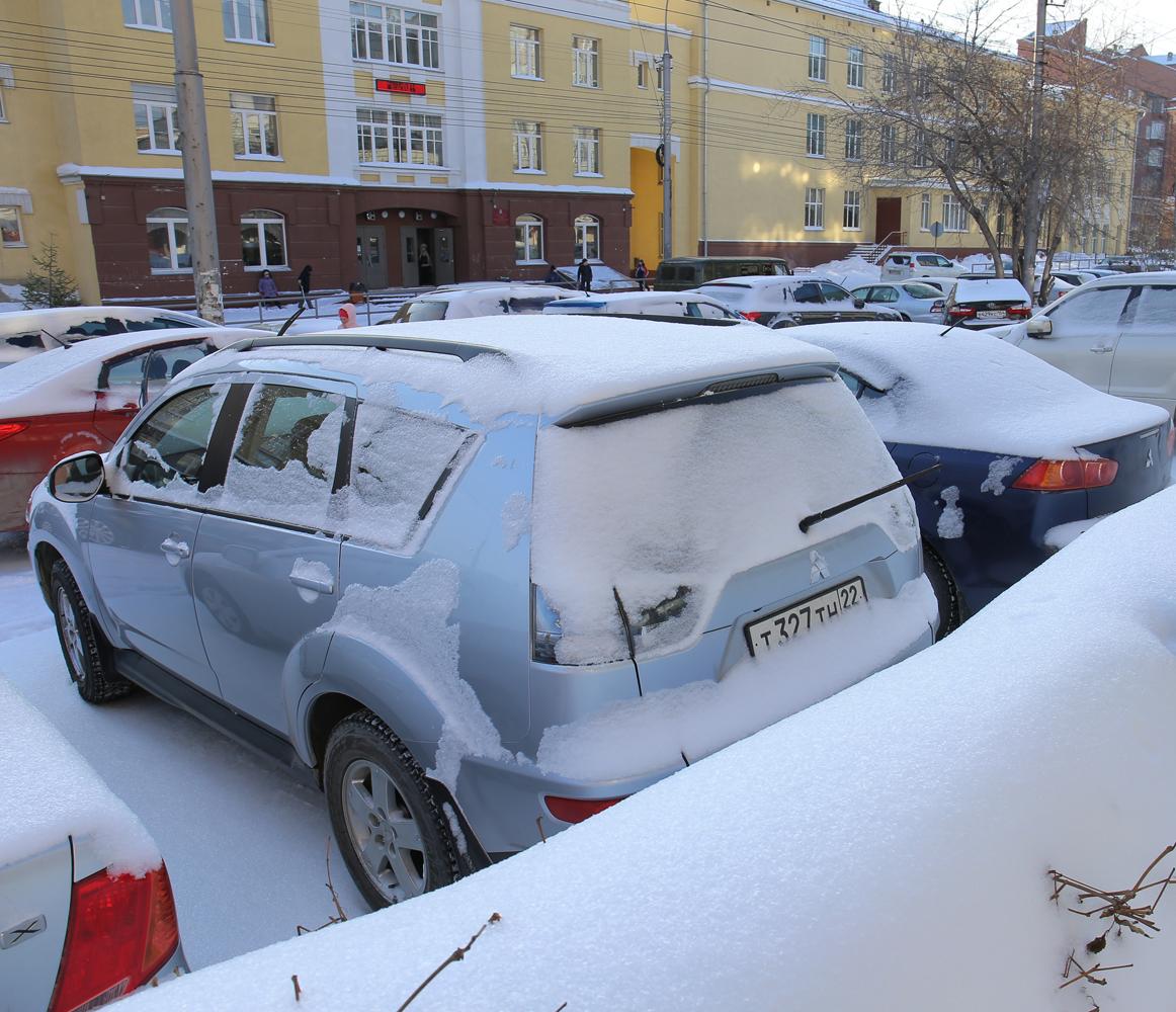 Где в Новосибирске оборудуют платные парковки