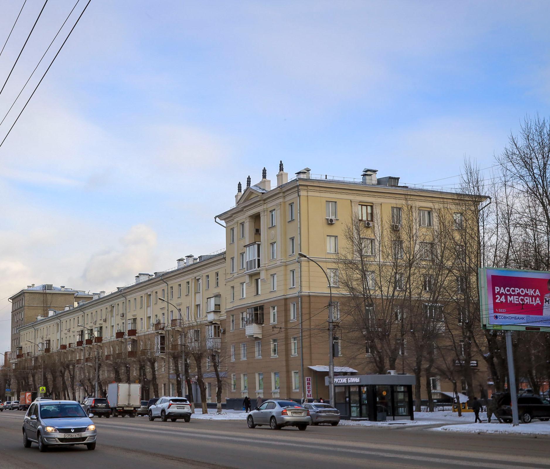 Дому с советской лепниной на Станиславского вернули исторический облик